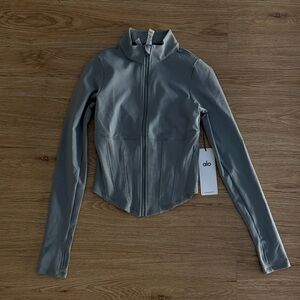 Alo Yoga Airbrush Corset Full Zip Jacket in Lunar Grey size XS- NWT